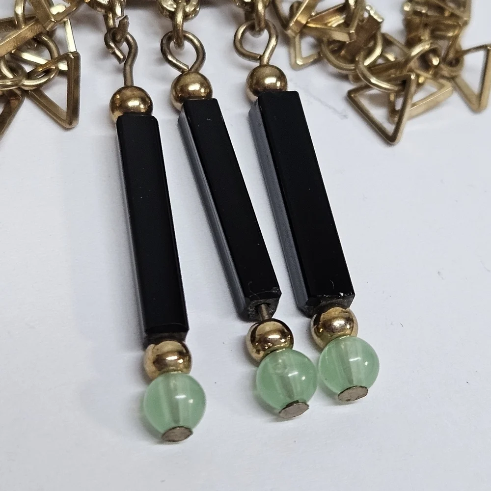 VINTAGE Unique Faux Jade Dangle Gold Tone Large Brooch Pin